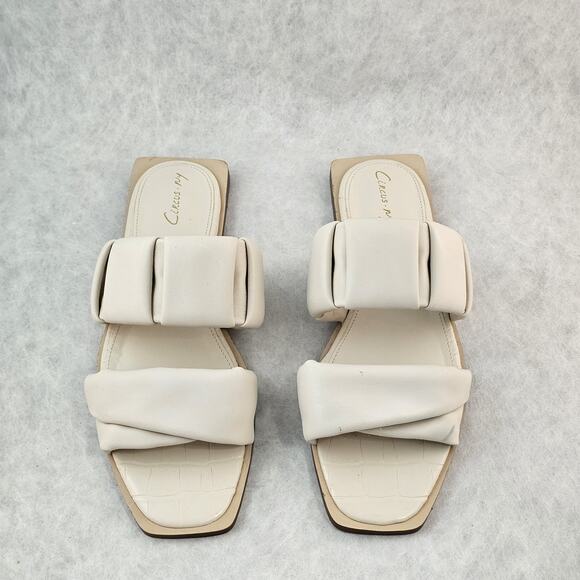 Circus Sam Edelman Sandals Size 8.5 Cream Puffy Stretchy Slip On Flat Sandals - Picture 1 of 11
